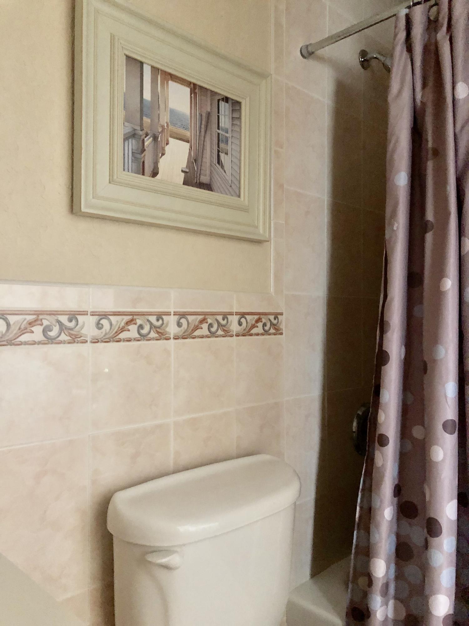 KINGS POINT CAPRI CONDOS - Residential