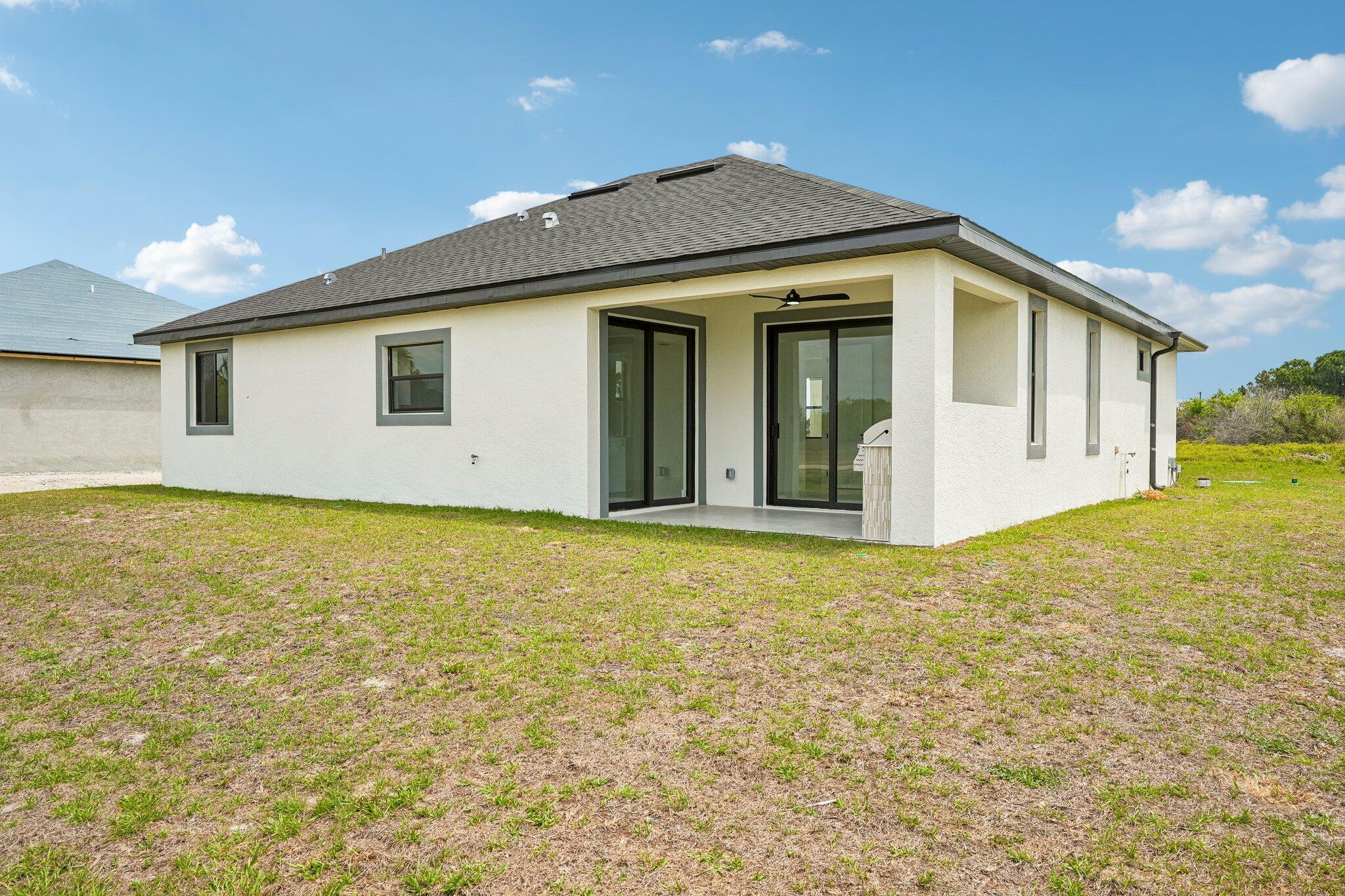 PORT LABELLE UNIT 8 - Residential