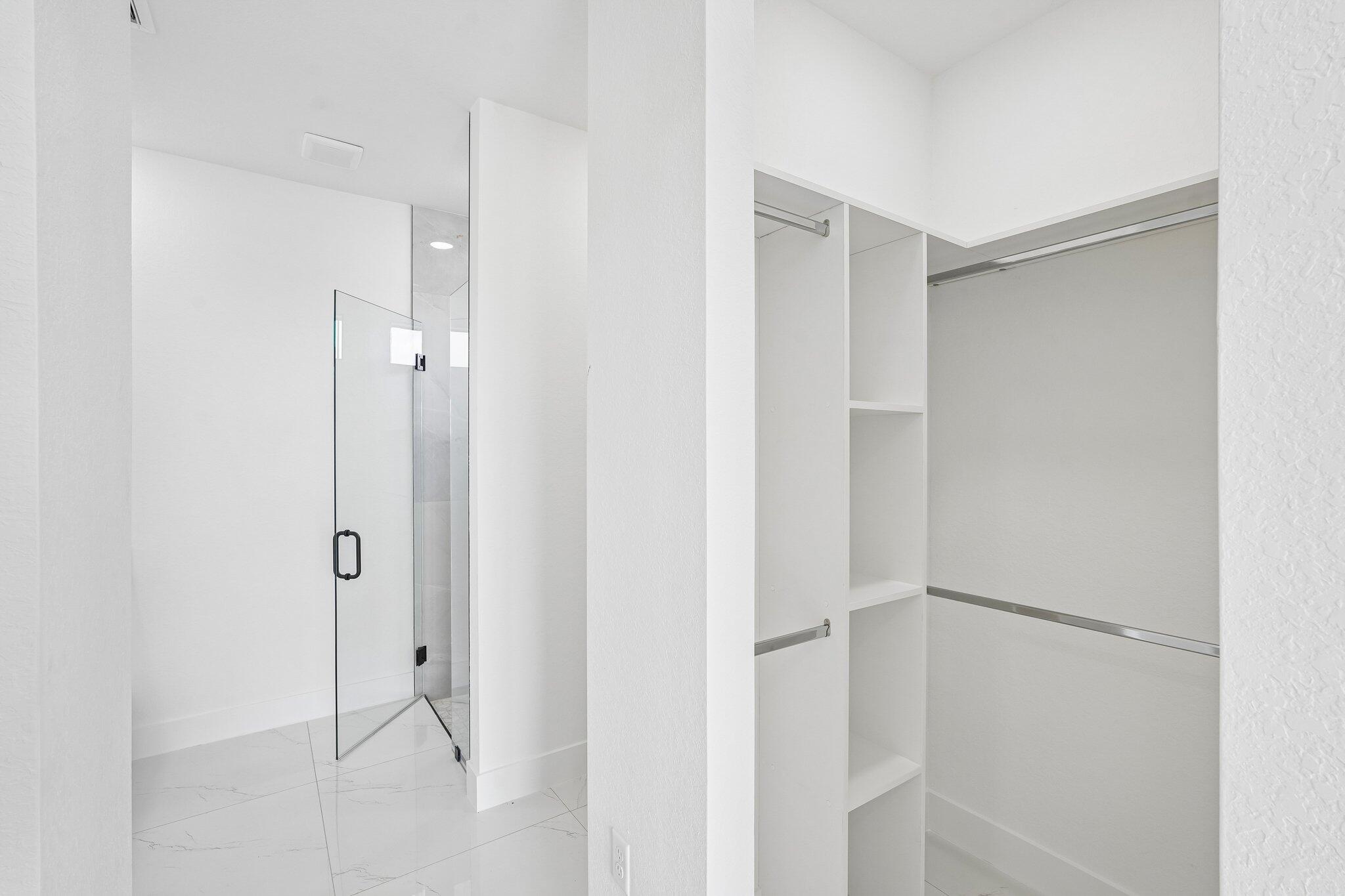 PORT LABELLE UNIT 8 - Residential