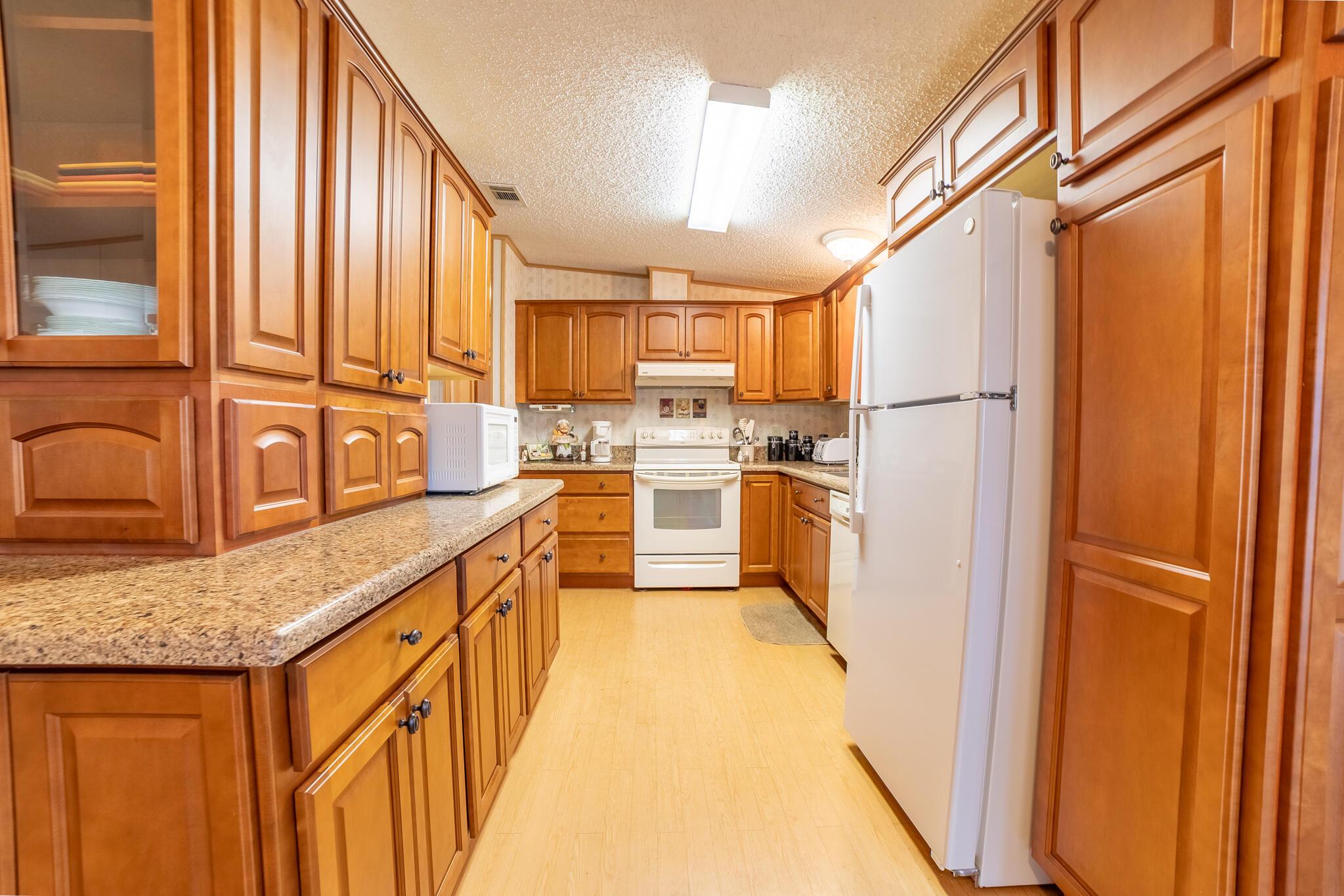 1379 Chobee Loop