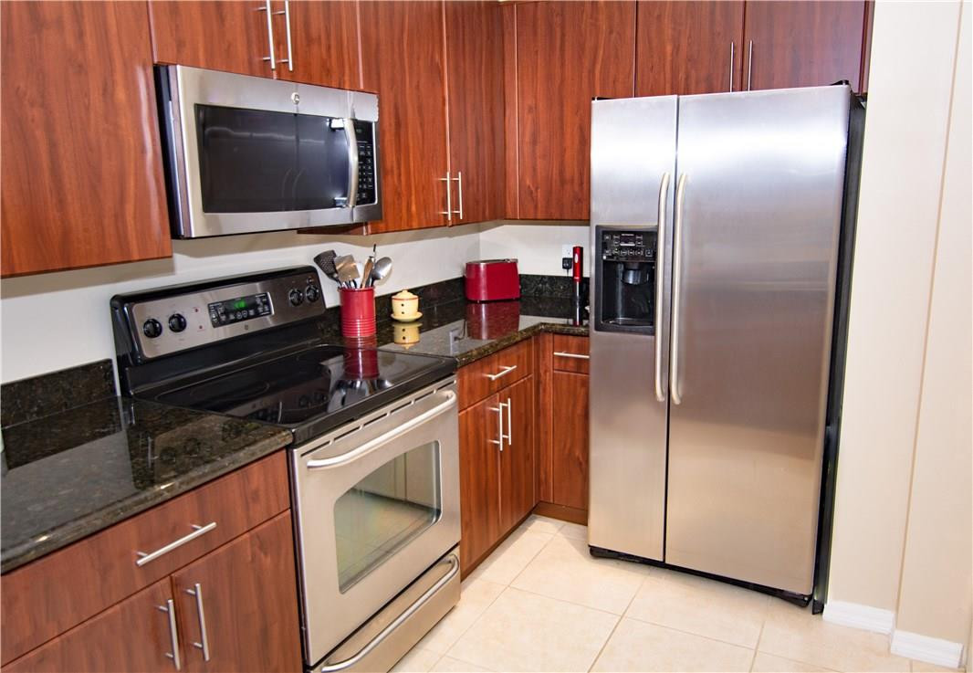 LAUDERDALE ONE - Residential