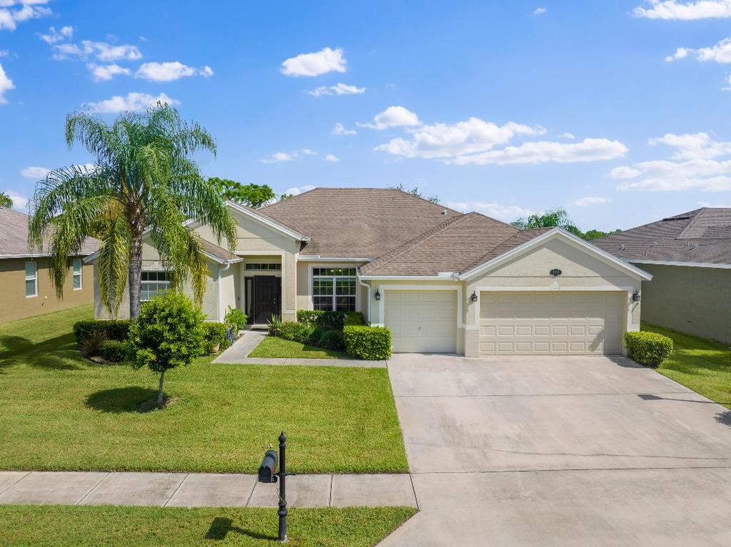 Photo of 344 Sebastian Crossings Boulevard, Sebastian, FL 32958 (MLS # R11120258)