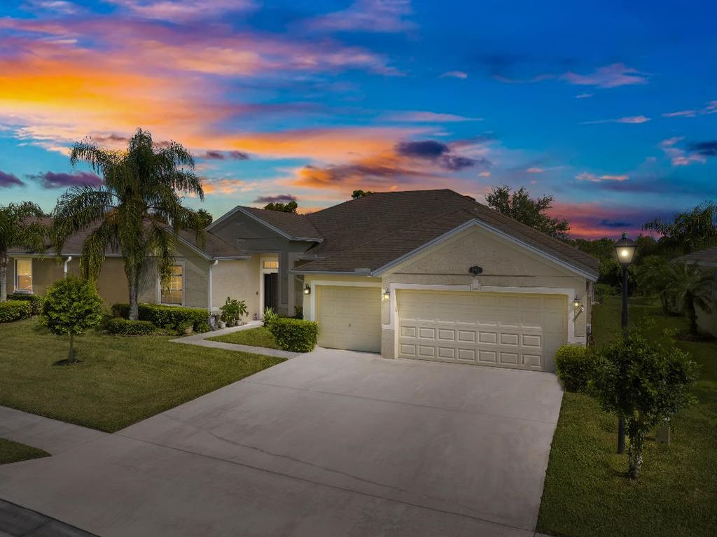 Photo of 344 Sebastian Crossings Boulevard, Sebastian, FL 32958 (MLS # R11120258)