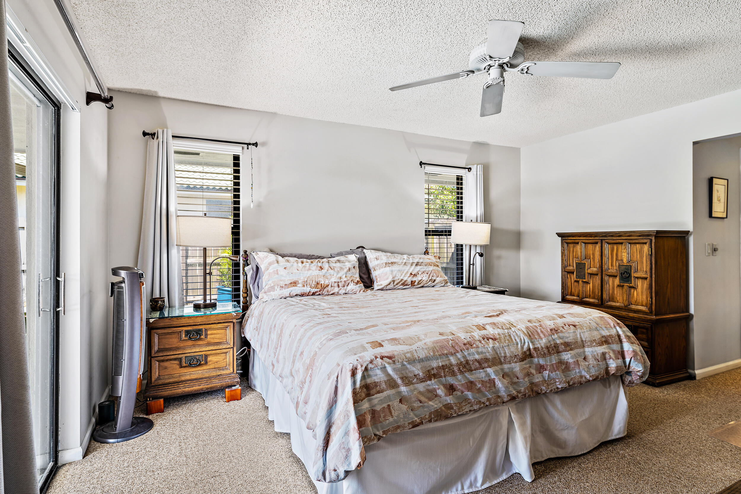 TEQUESTA PINES - Residential