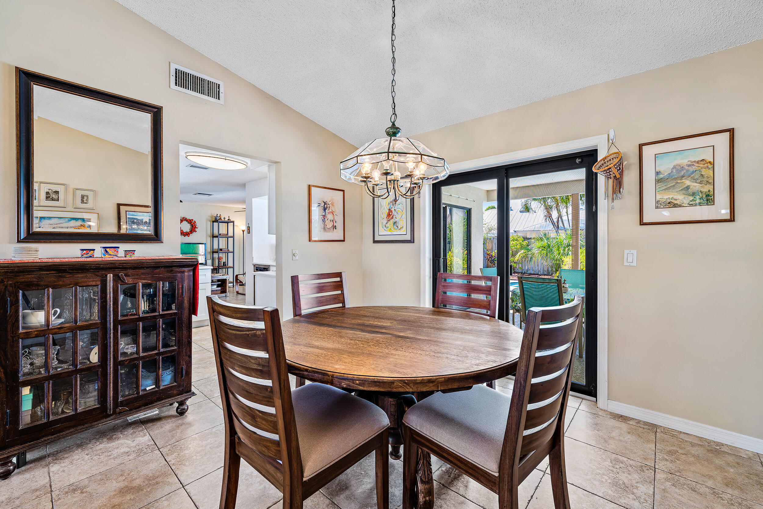 TEQUESTA PINES - Residential