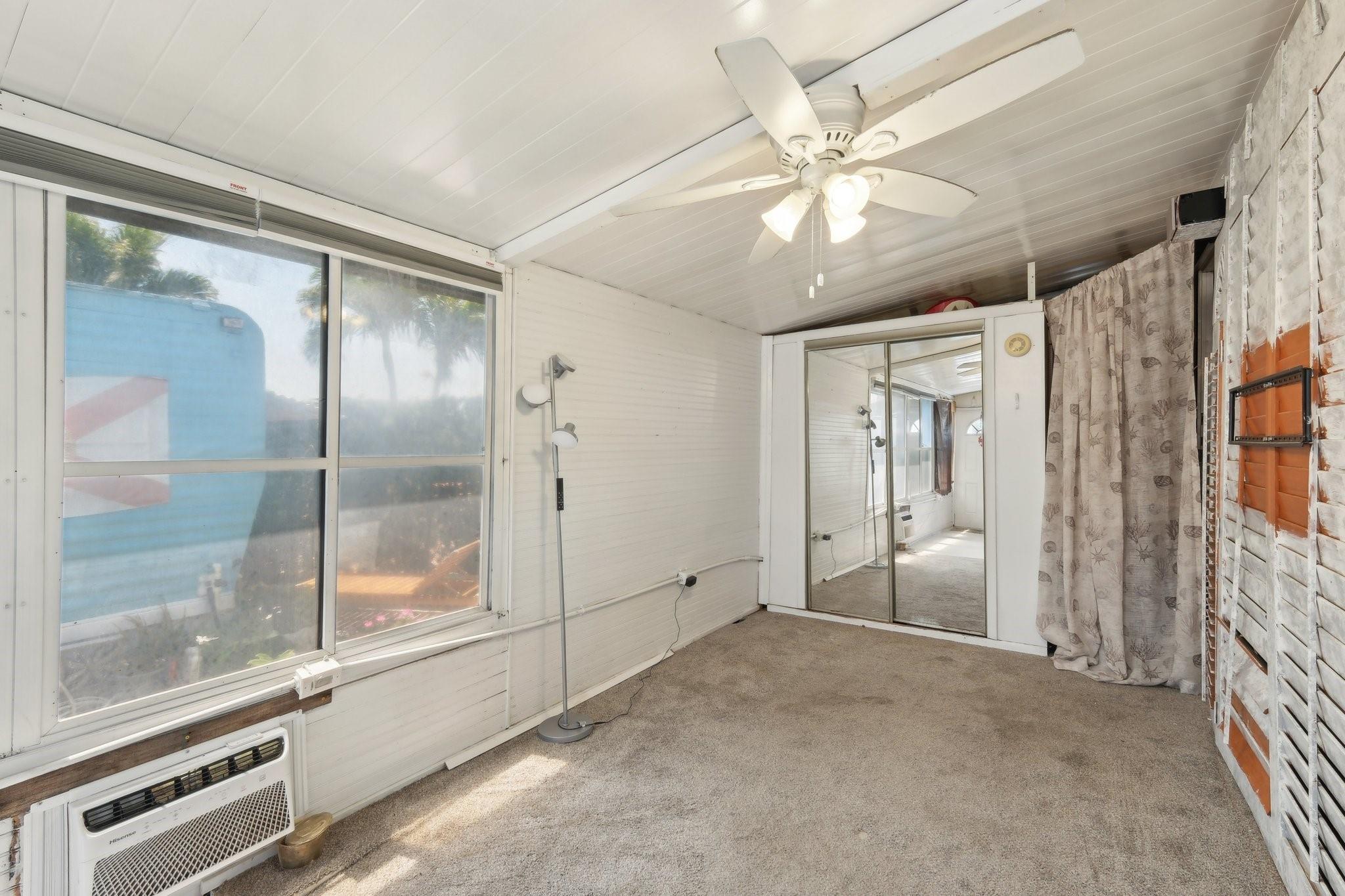 YOGI-BY-THE-SEA - Residential