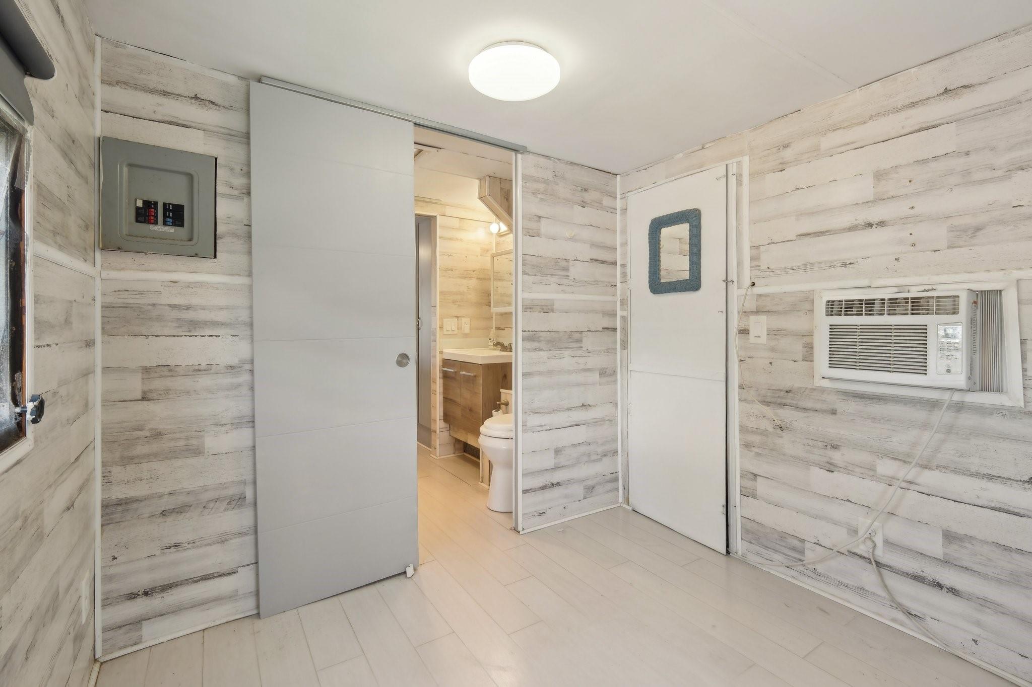 YOGI-BY-THE-SEA - Residential