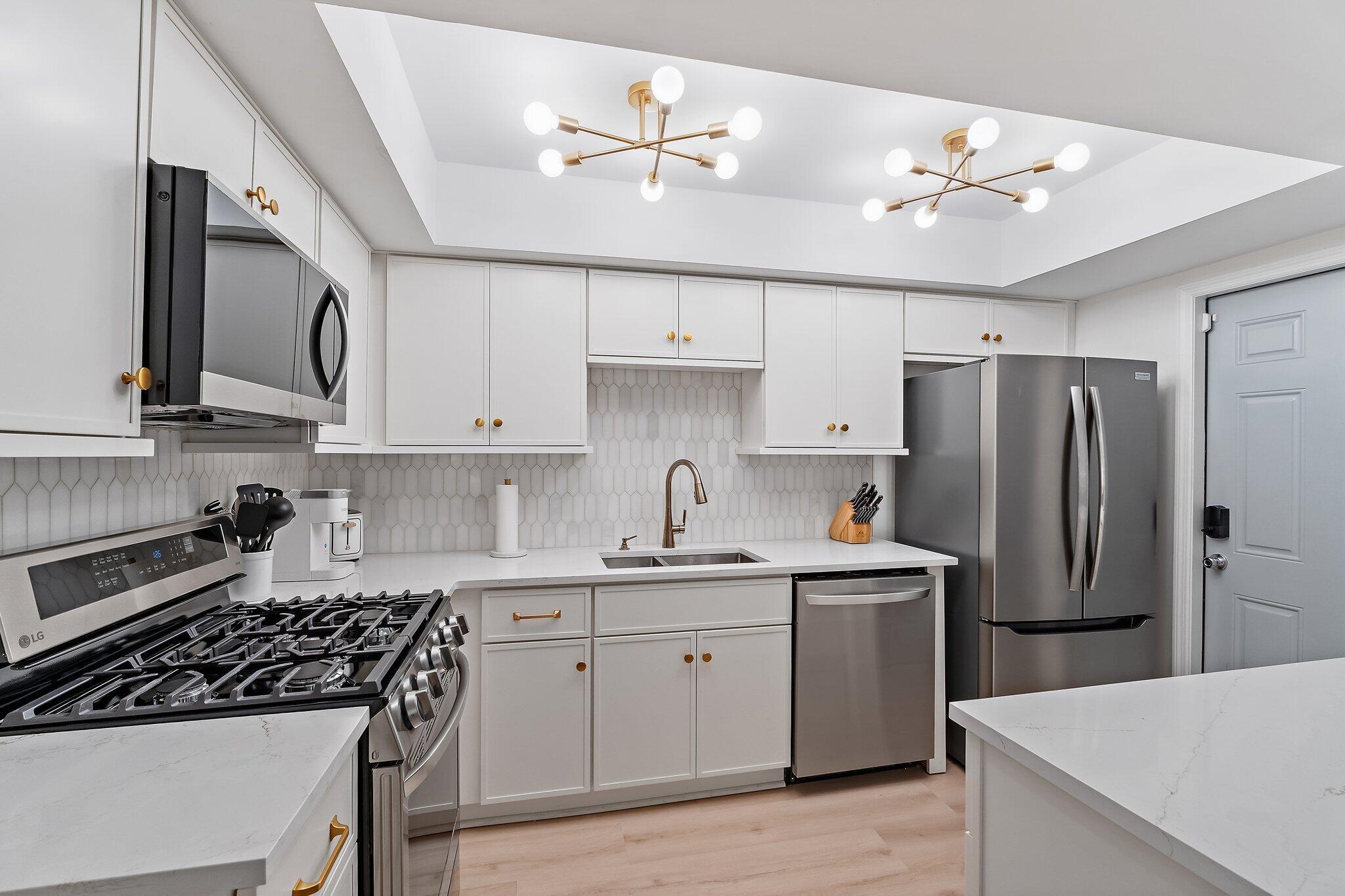 BRIER PATCH - Residential Lease