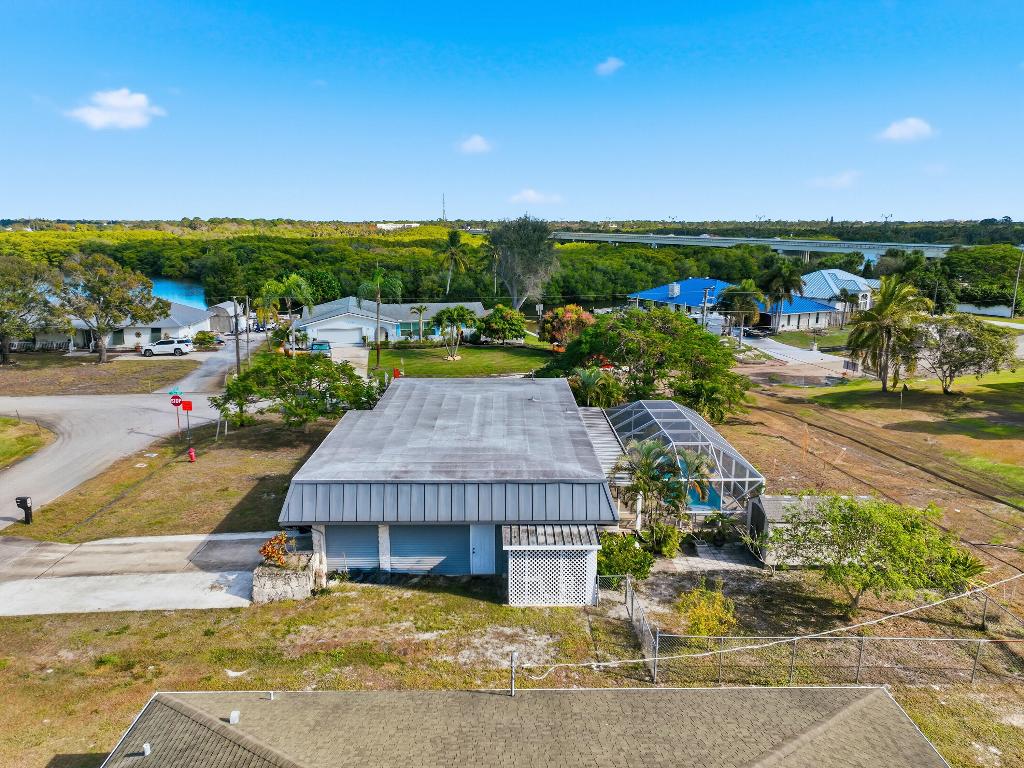 PORT ST LUCIE SECTION 3 - Residential