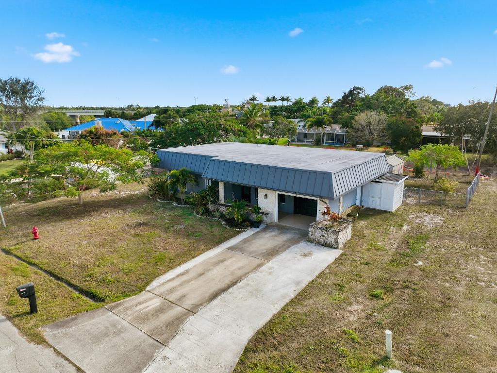 PORT ST LUCIE SECTION 3 - Residential