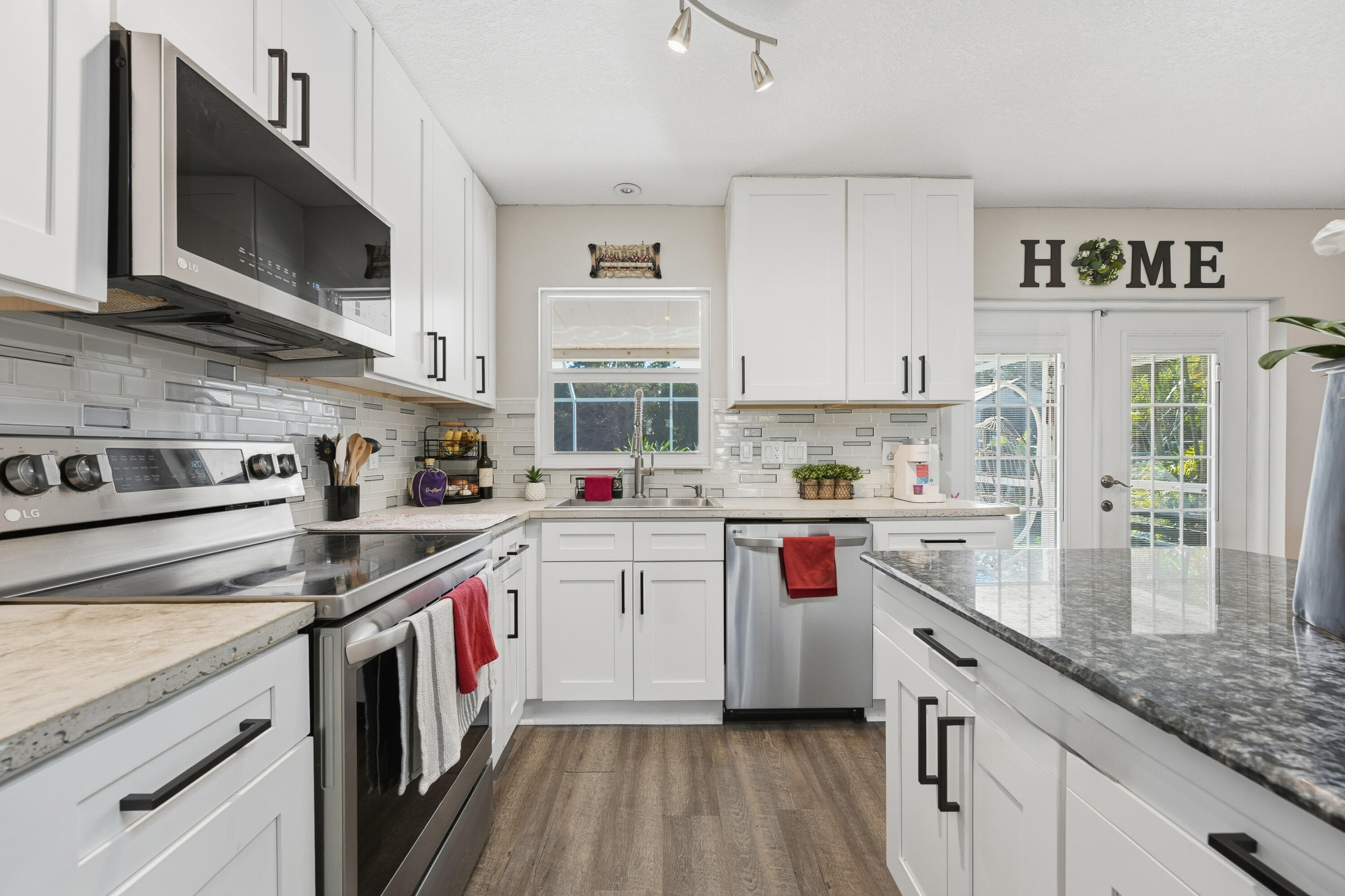 PORT ST LUCIE SECTION 3 - Residential