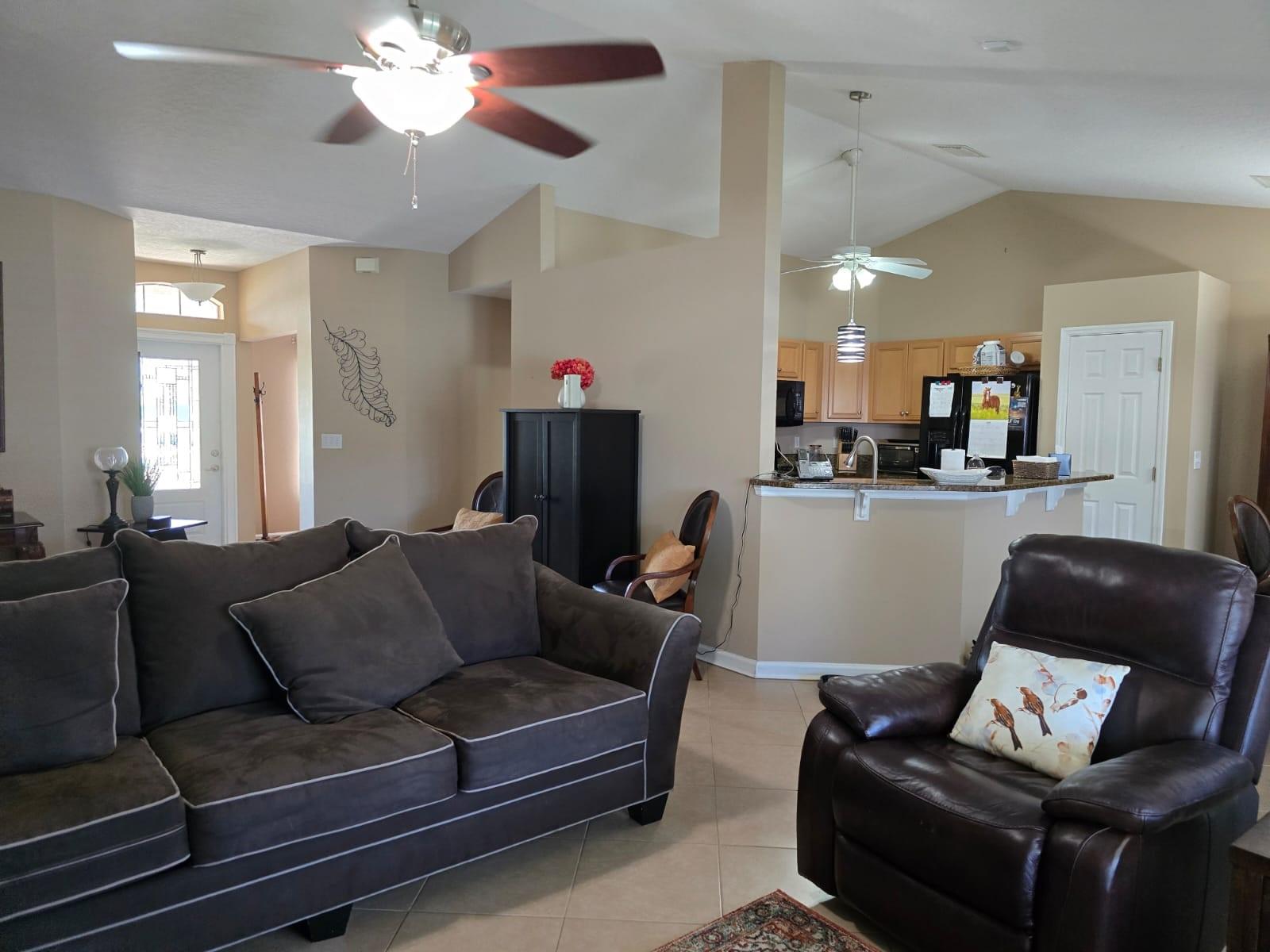 597 Durant St, Sebastian, FL, 32958/$299,000 3 597 Durant St