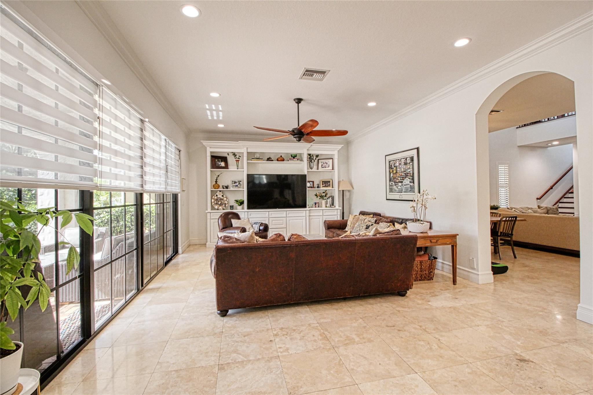 PARKLAND GOLF AND COUNTRY - Residential