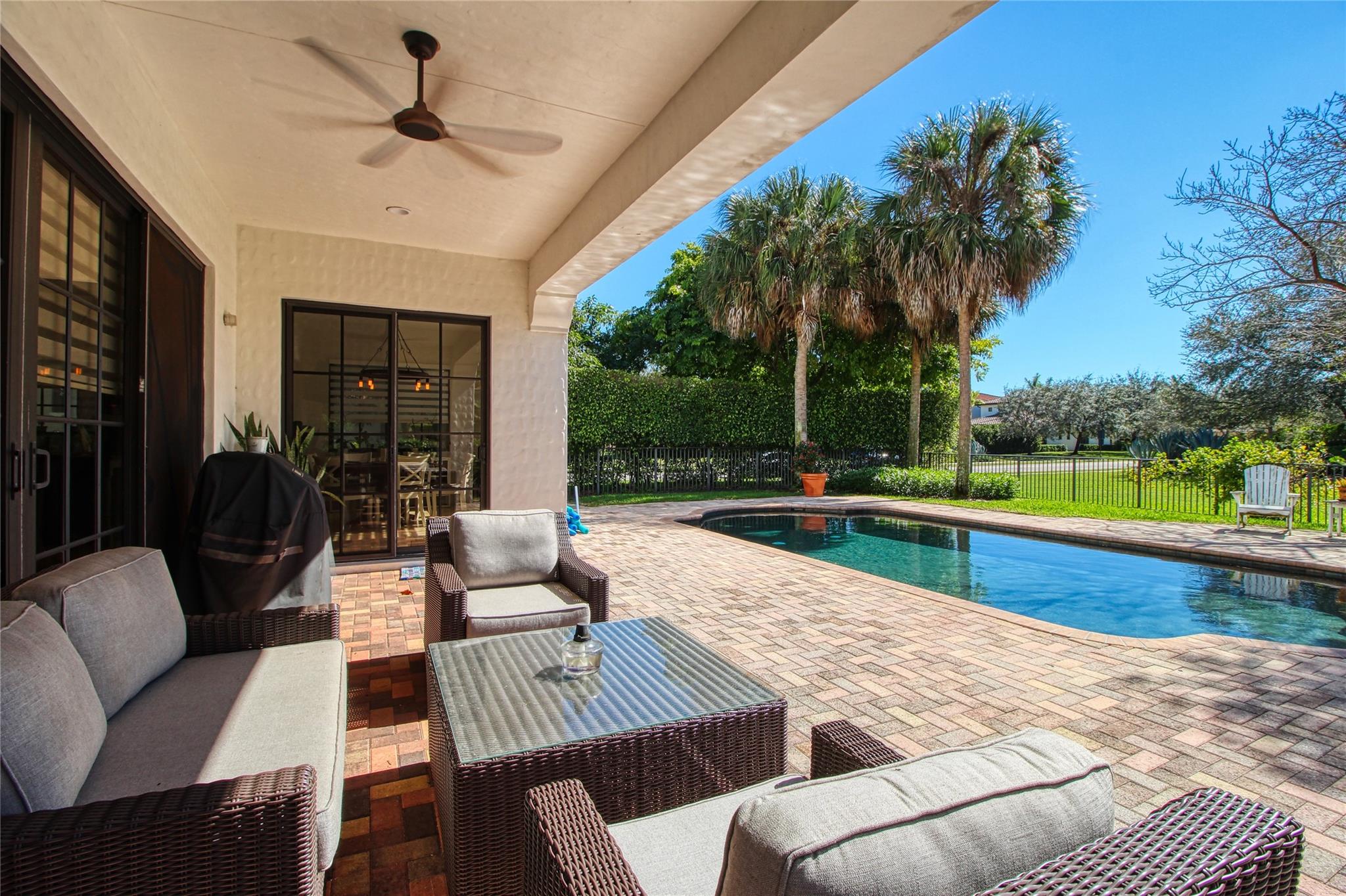 PARKLAND GOLF AND COUNTRY - Residential