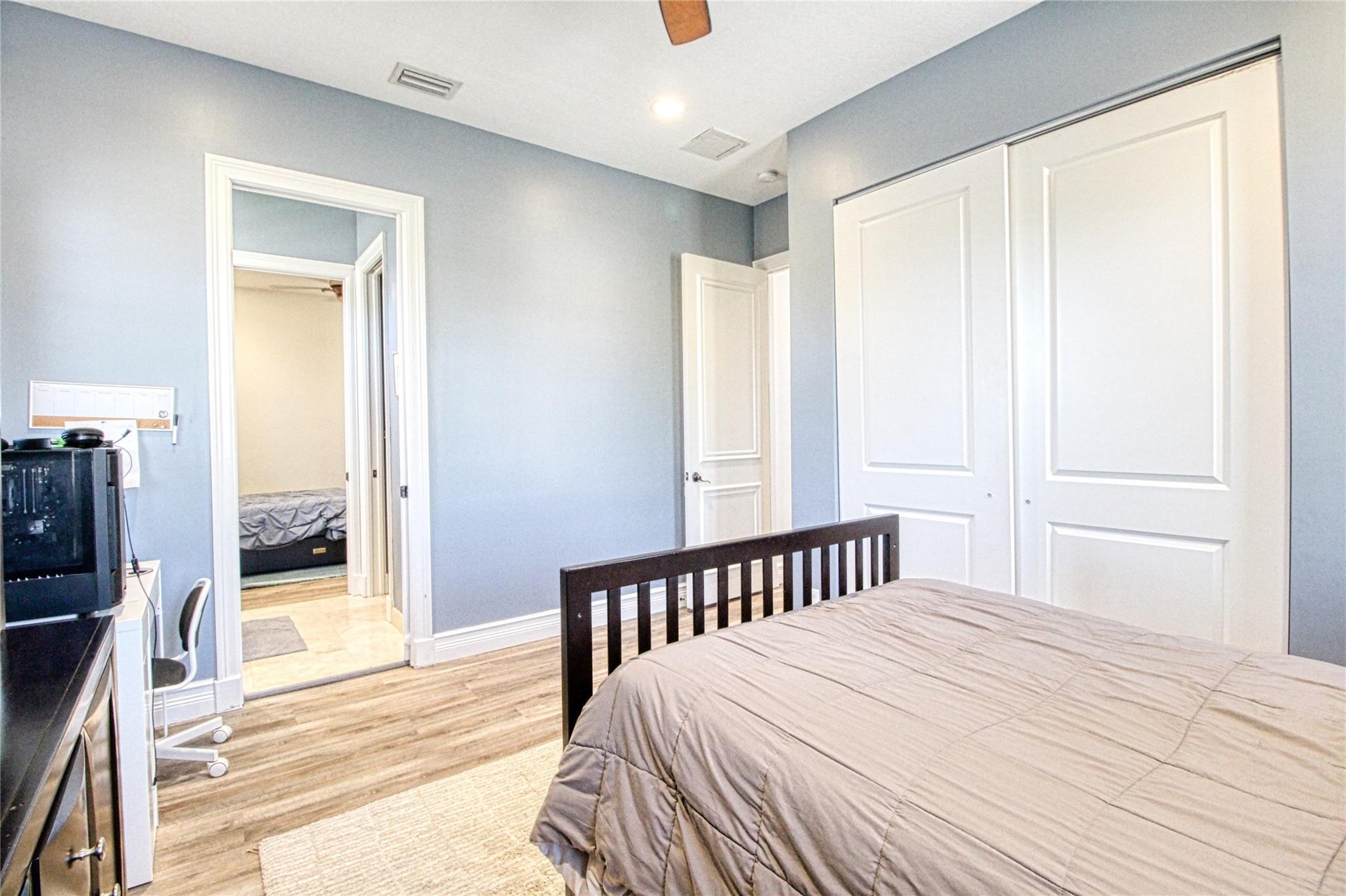 PARKLAND GOLF AND COUNTRY - Residential