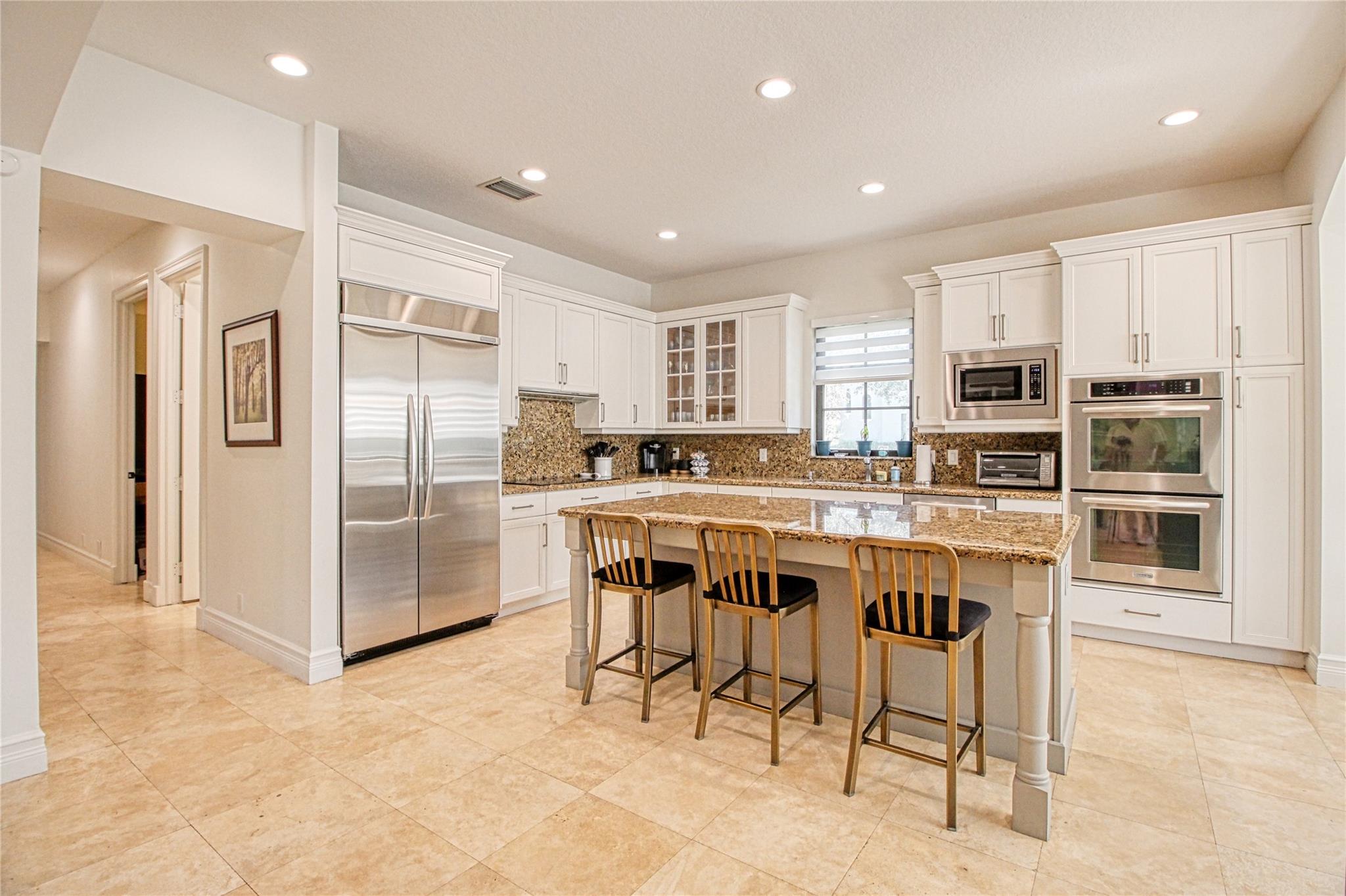 PARKLAND GOLF AND COUNTRY - Residential