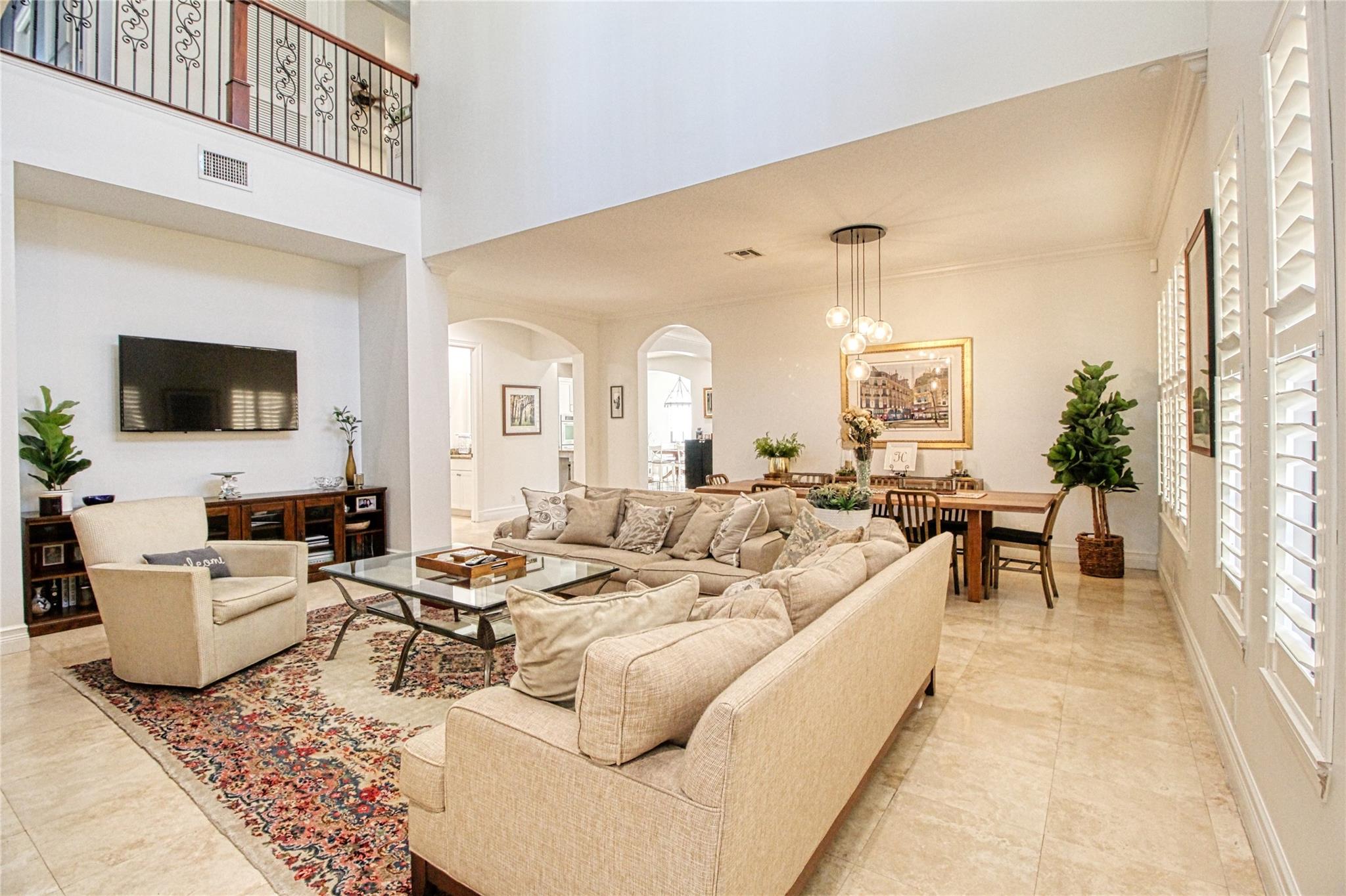 PARKLAND GOLF AND COUNTRY - Residential