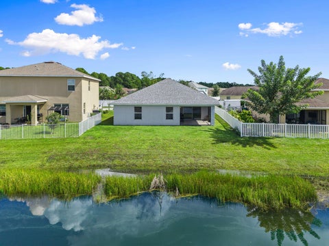 Tiny photo for 425 SEAFOAM Circle, Fort Pierce, FL 34945 (MLS # B26090317)