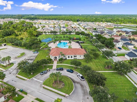 Tiny photo for 425 SEAFOAM Circle, Fort Pierce, FL 34945 (MLS # B26090317)