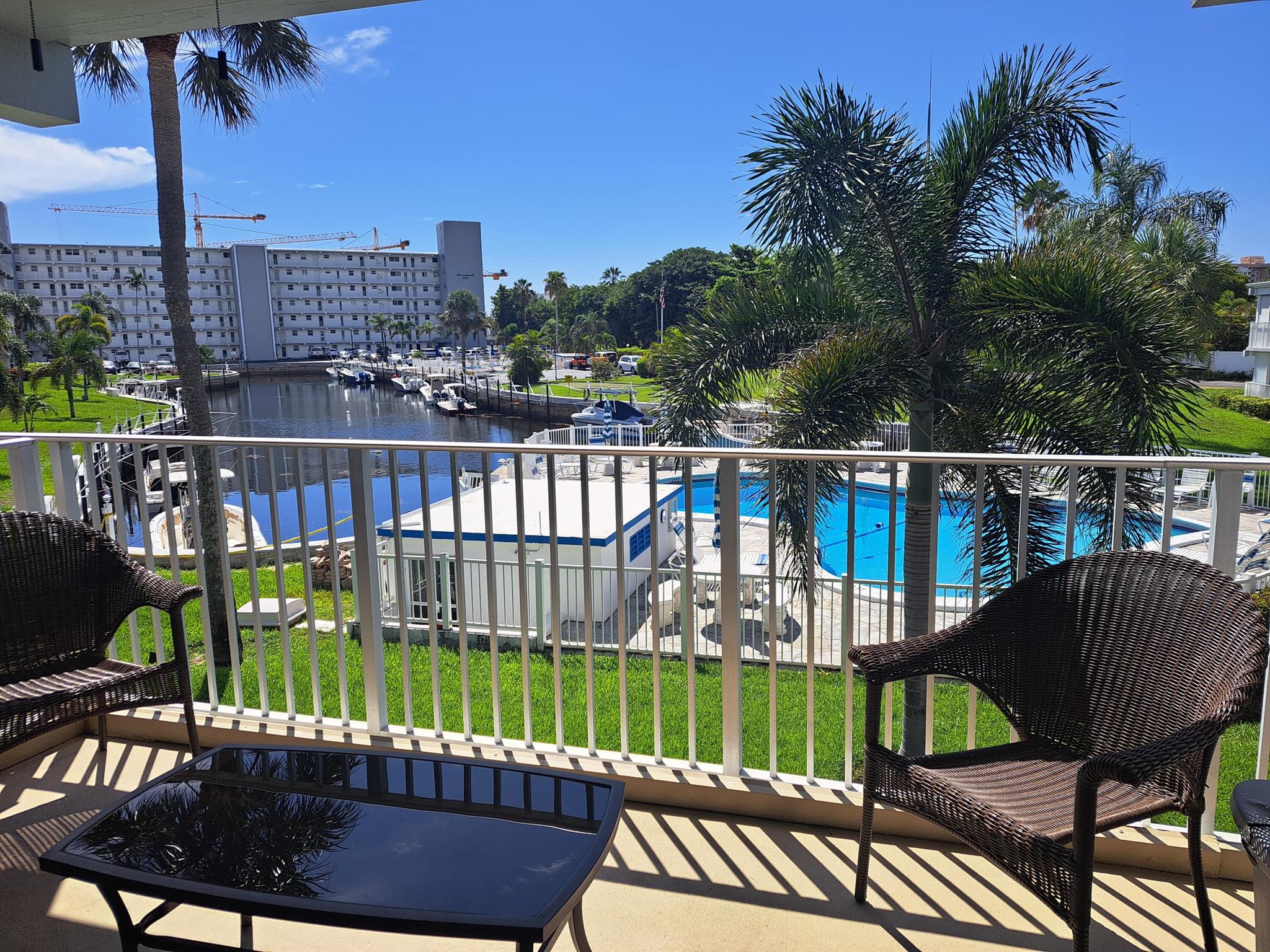 Short-term Furnished 1 bed, 1 bath Condo with a large open balcony with spectacular views of the intracoastal inlet and Pools. A 5 min drive to Deerfield beach. Located Minutes to grocery stores, pharmacies, Target, Walmart, restaurants and cafes. Also features, 1 reserved parking spot and plenty of visitors parking. This building has access to 2 heated pools, putting green, shuffleboard, BBQ at poolside. Has a filtered water system under kitchen faucet and on fridge door, Keurig coffee maker, microwave, toaster, beach chairs, umbrellas and towels and 2 smart TVs. Basic Cable, internet and Utilities are included.