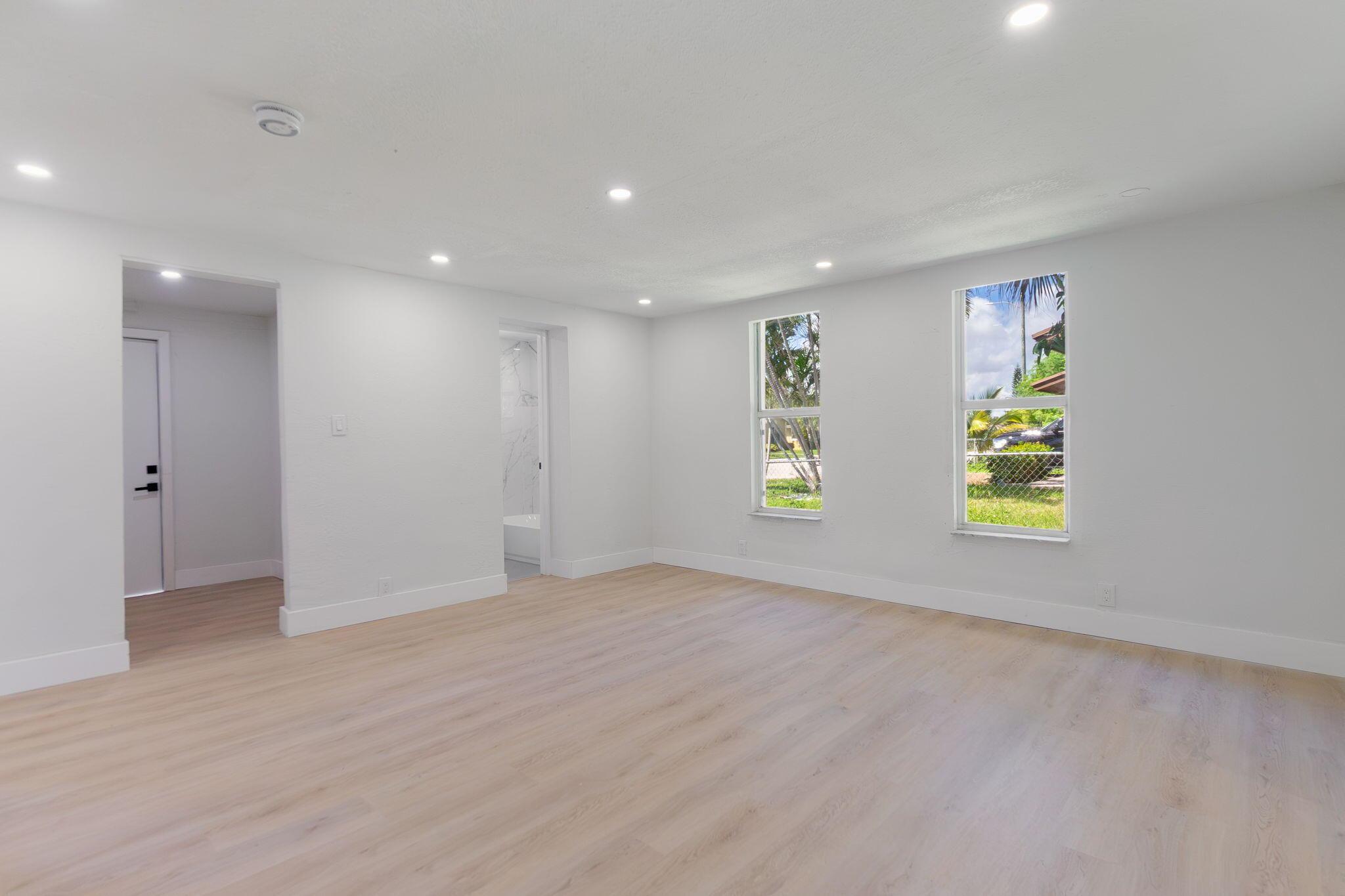 DUNBAR TERR - Residential Lease