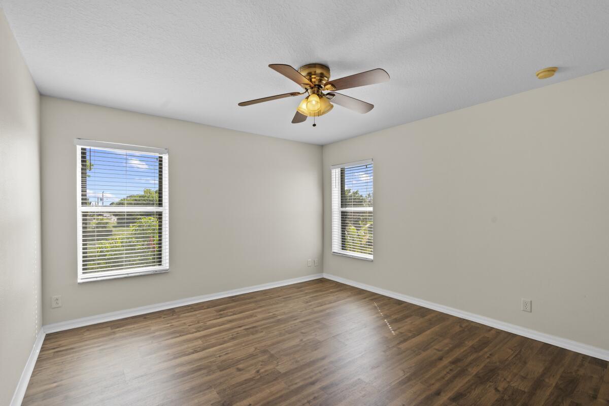 PORT ST LUCIE SEC 33 - Residential