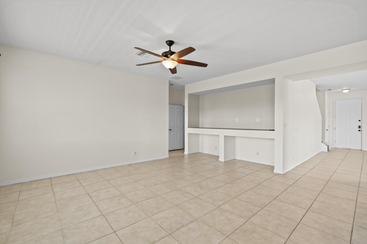 PORT ST LUCIE SEC 33 - Residential