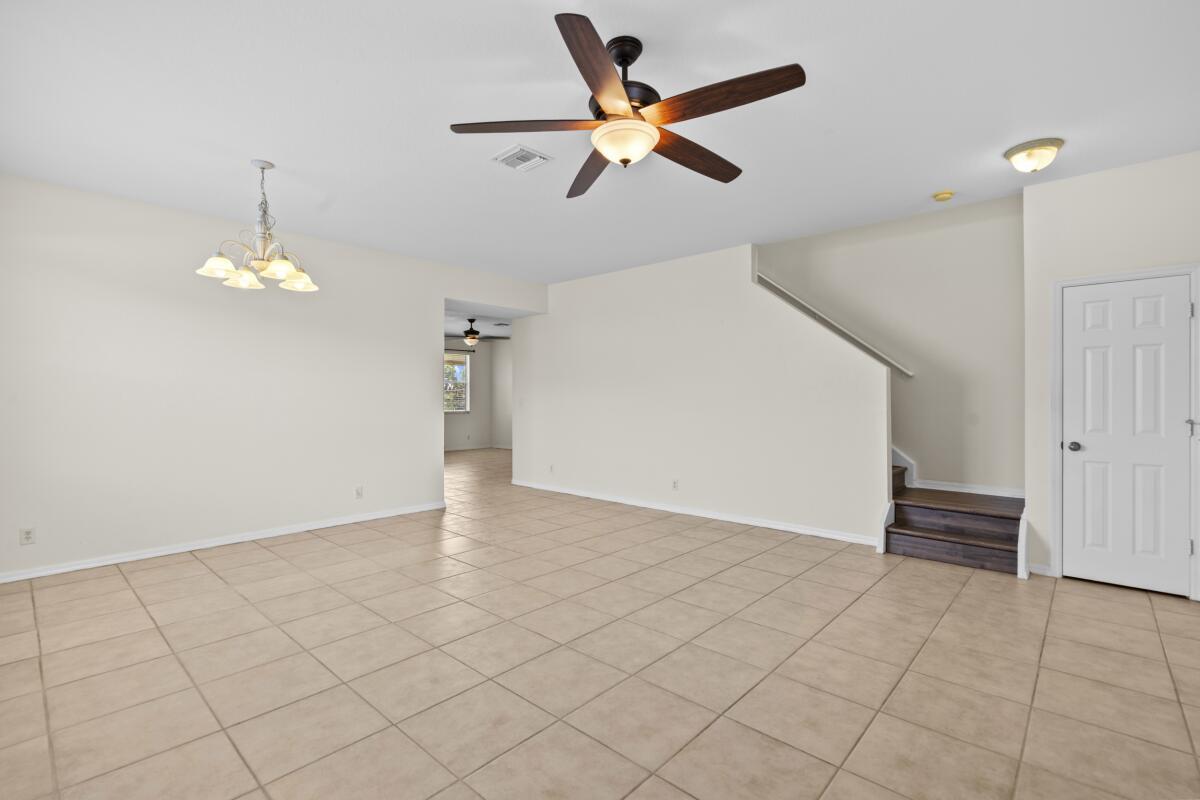 PORT ST LUCIE SEC 33 - Residential