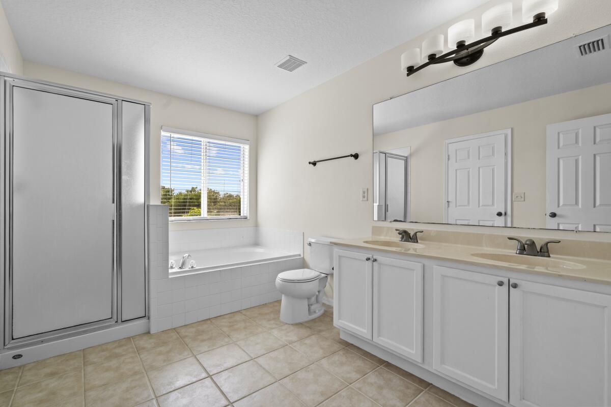 PORT ST LUCIE SEC 33 - Residential