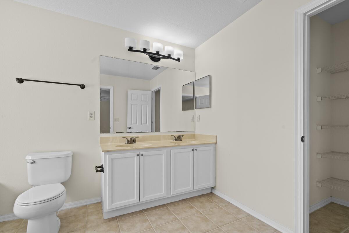 PORT ST LUCIE SEC 33 - Residential