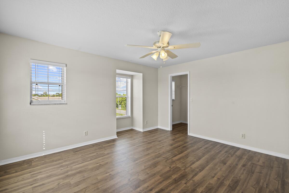 PORT ST LUCIE SEC 33 - Residential