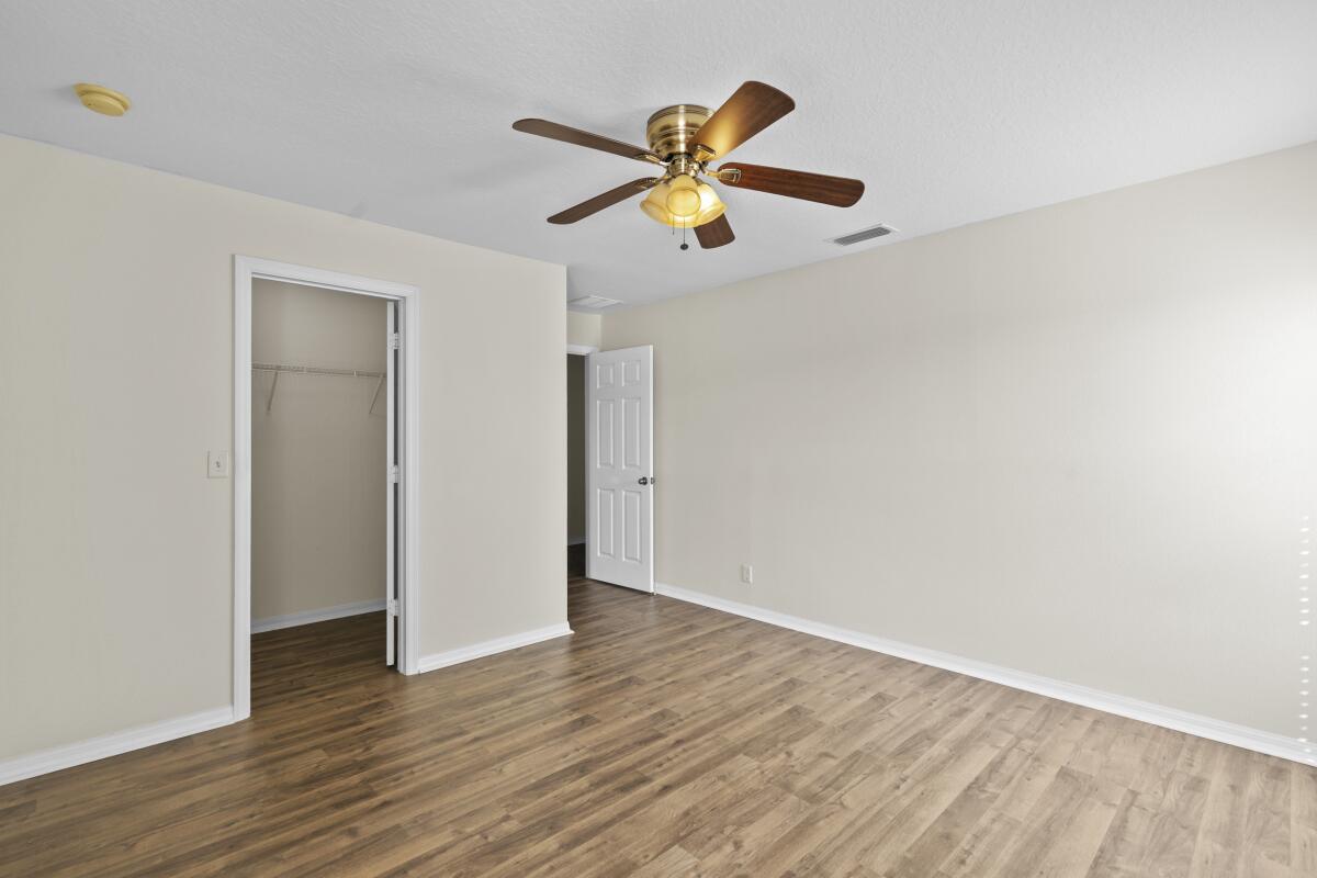 PORT ST LUCIE SEC 33 - Residential