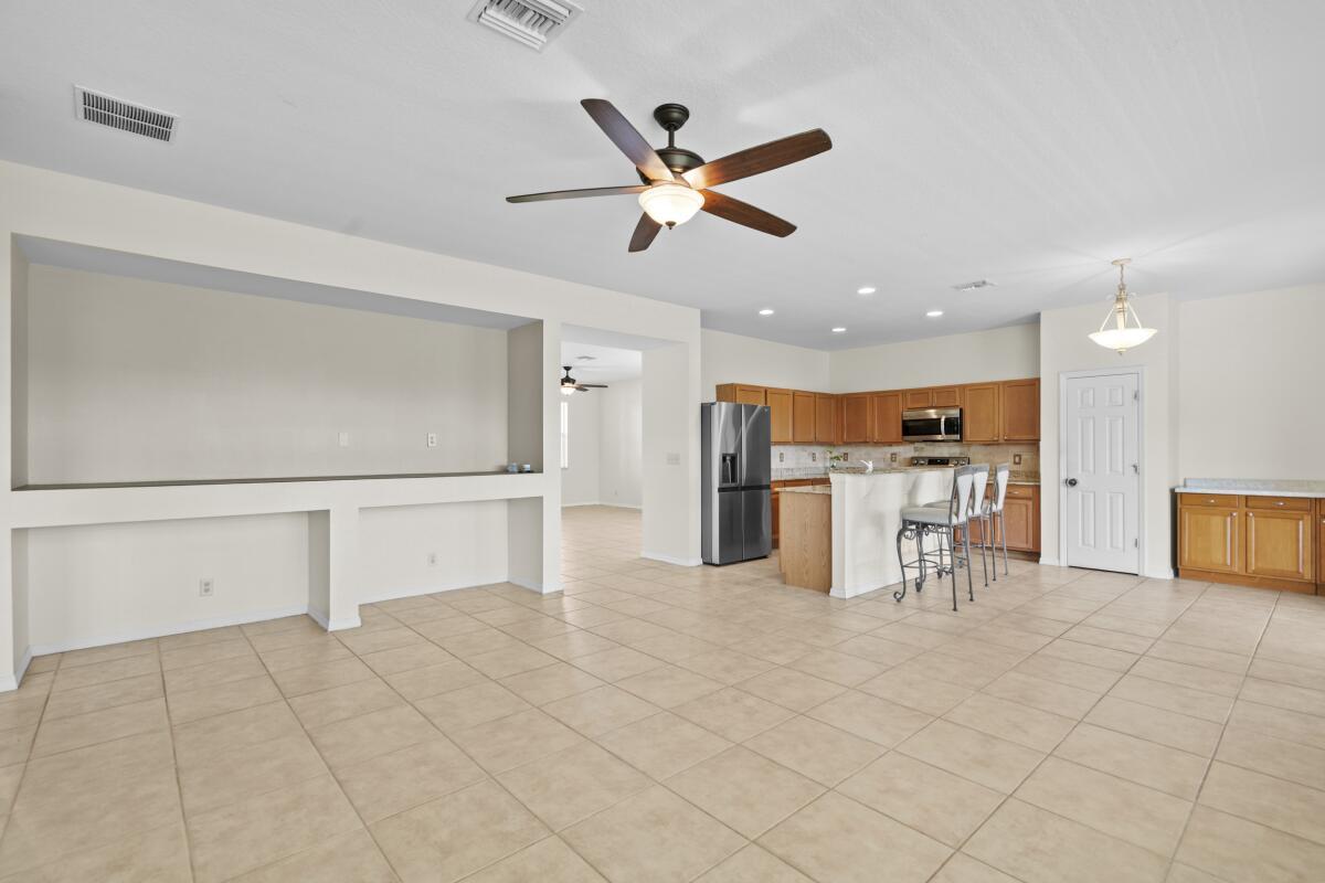 PORT ST LUCIE SEC 33 - Residential