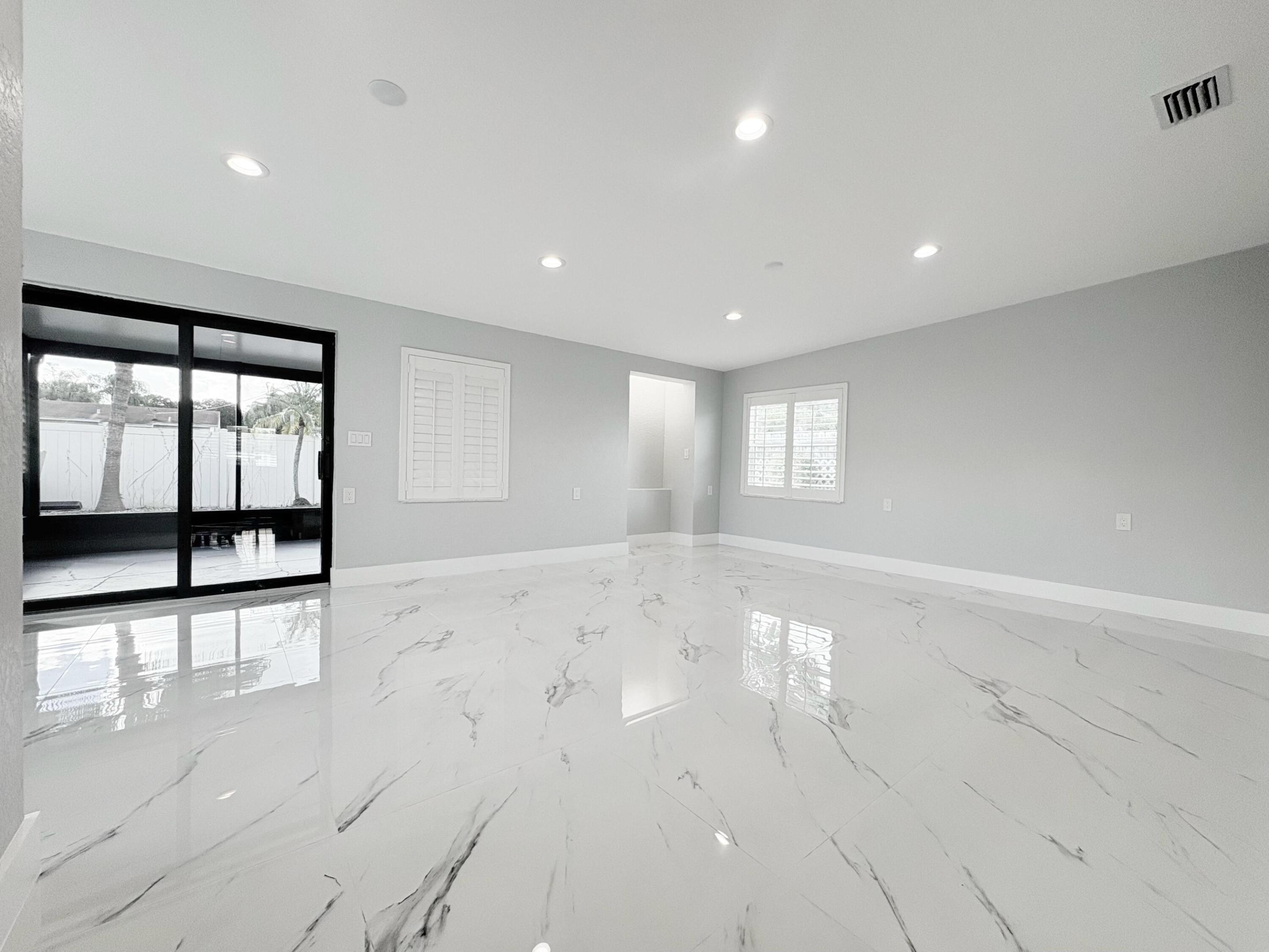 LARSON - Residential