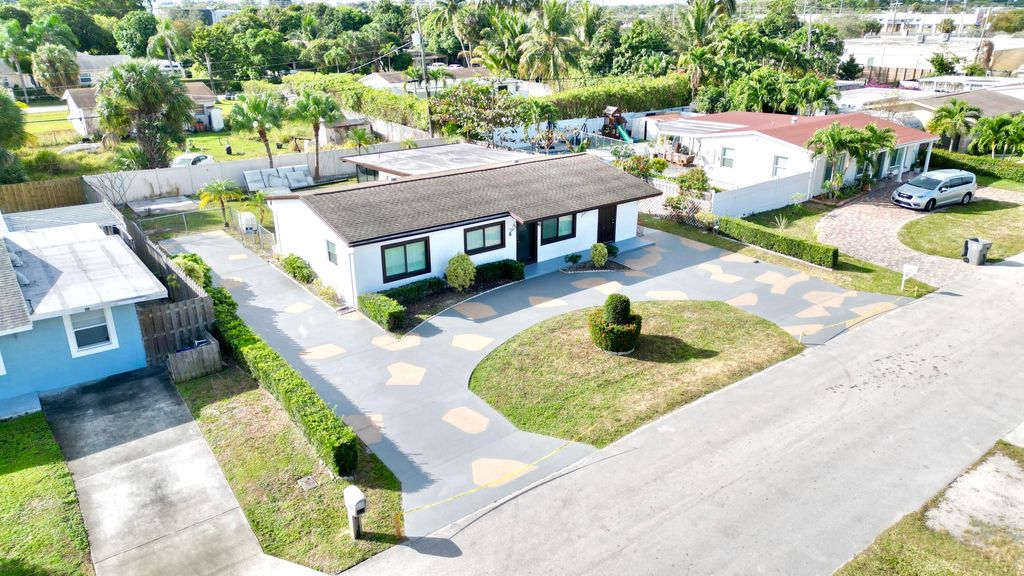 Photo of 2890 Marbill Road, West Palm Beach, FL 33406 (MLS # R11166473)