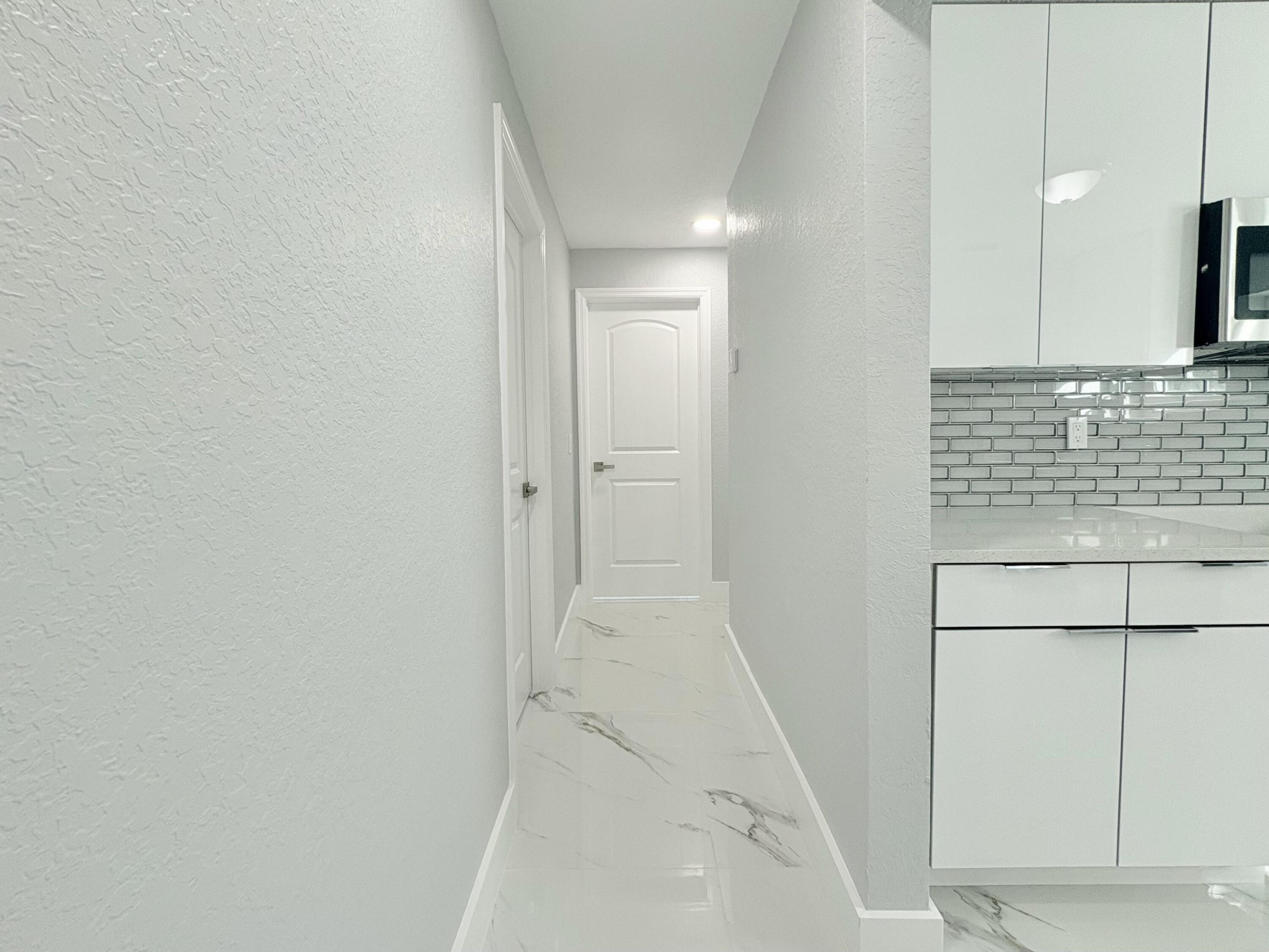 LARSON - Residential