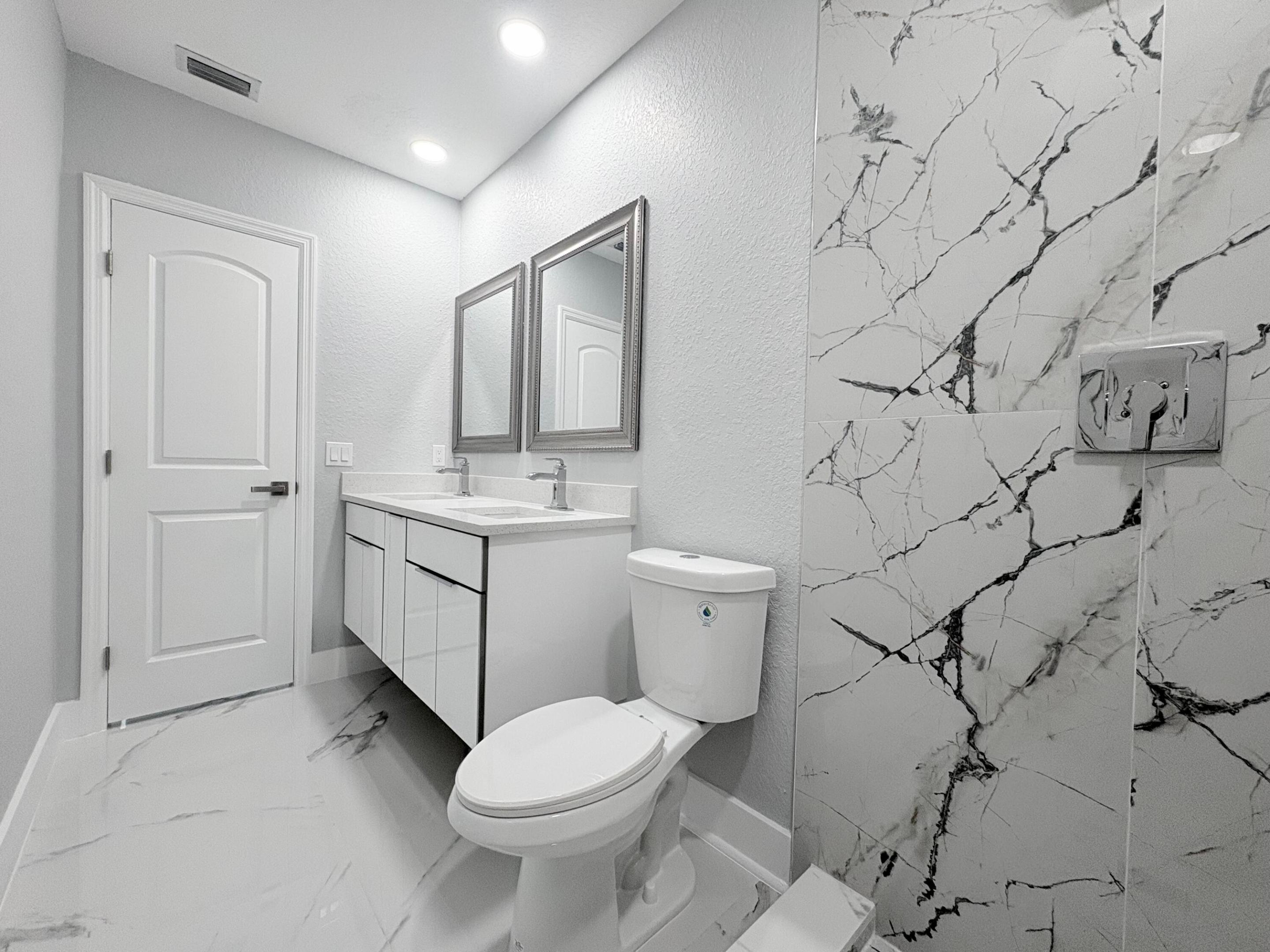 LARSON - Residential