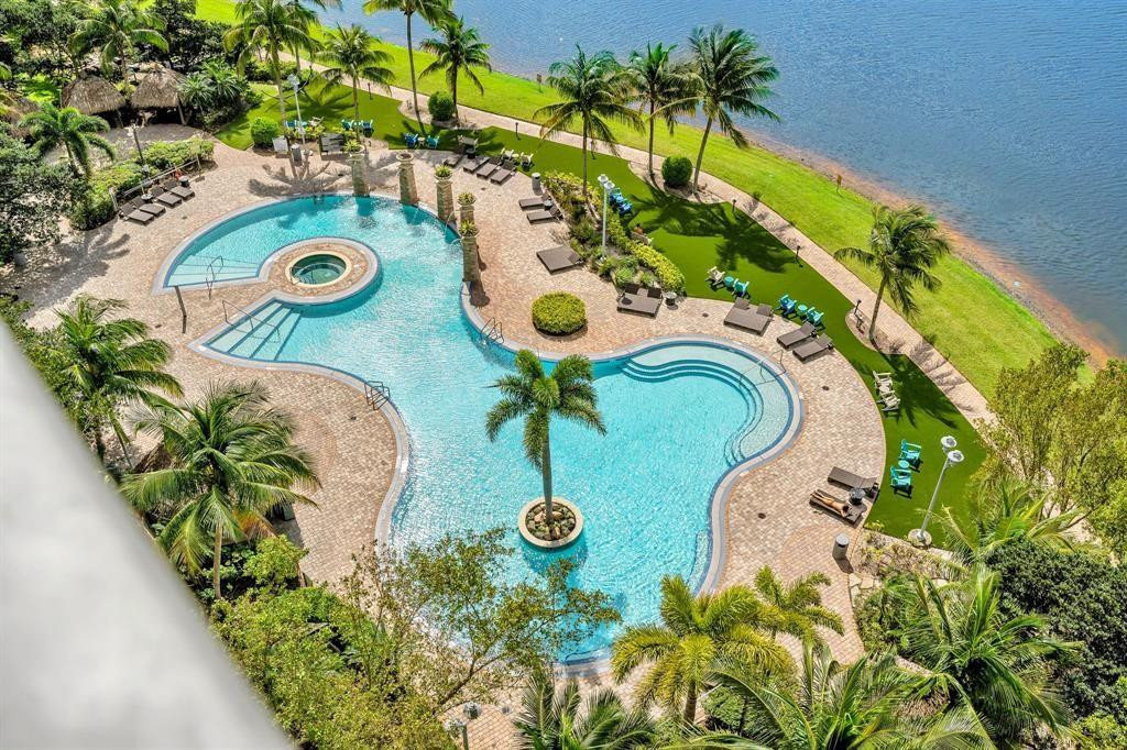 TAO SAWGRASS - Residential