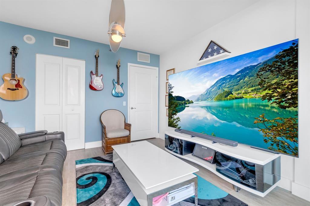 TAO SAWGRASS - Residential