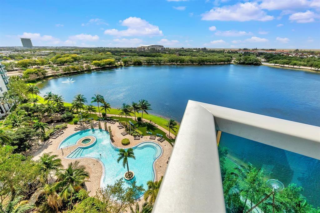 TAO SAWGRASS - Residential