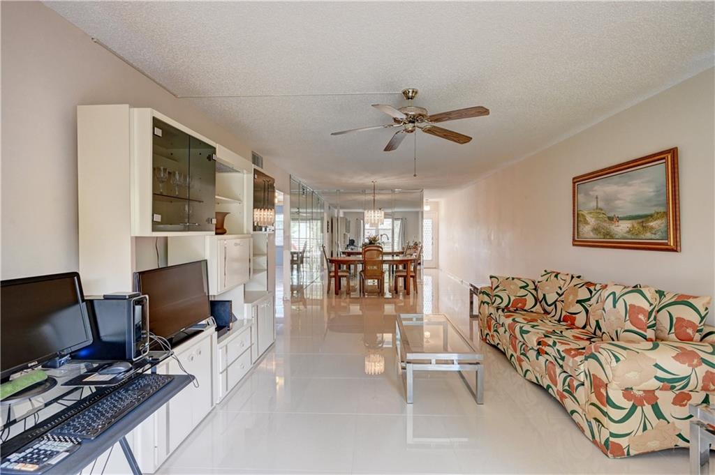 WYNMOOR VILLAGE - Residential