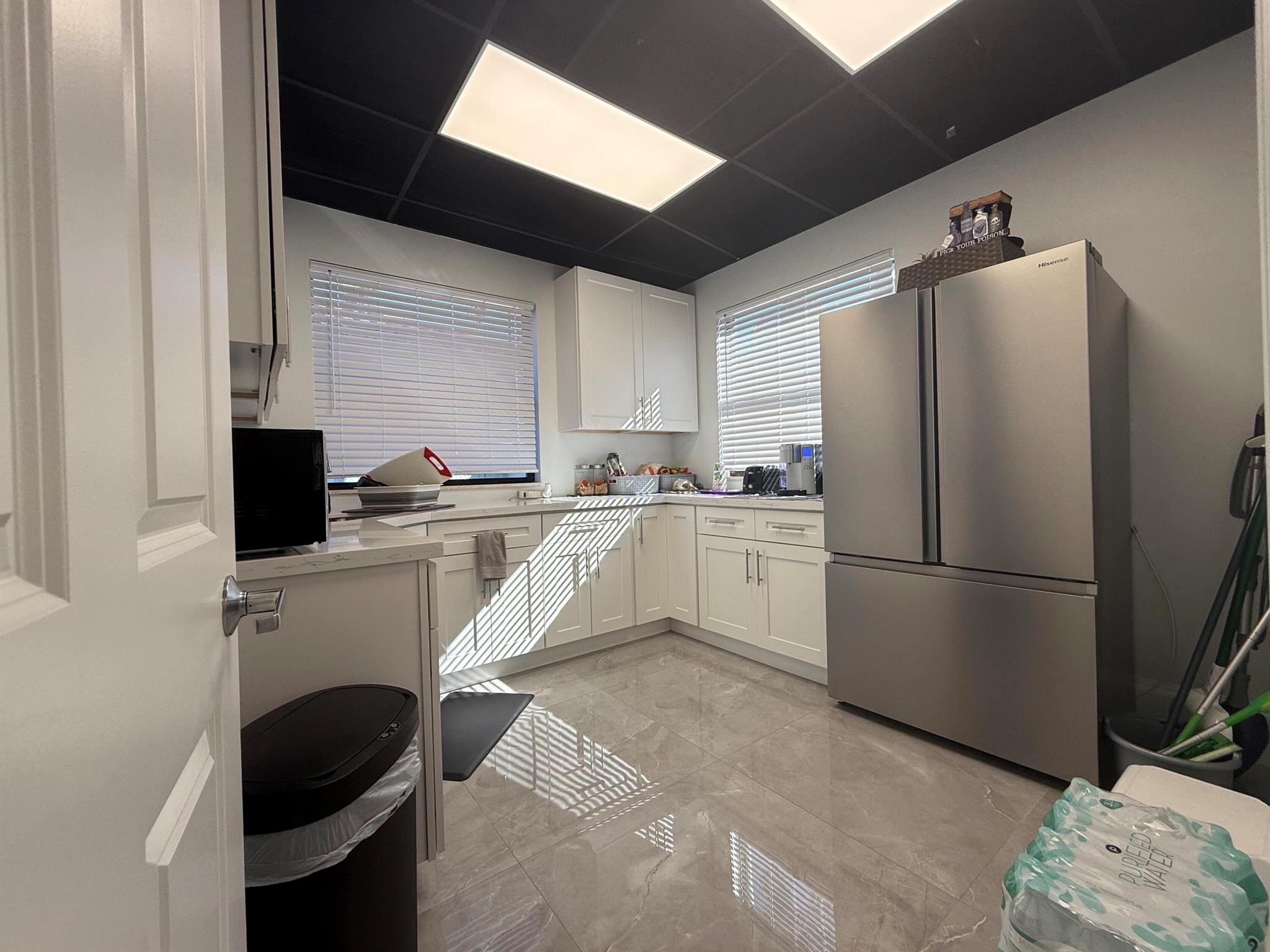 DEERFIELD BEACH ESTATES-R - Commercial Sale