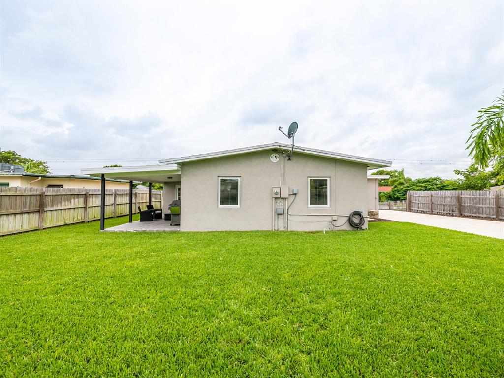 LANTANA HEIGHTS - Residential