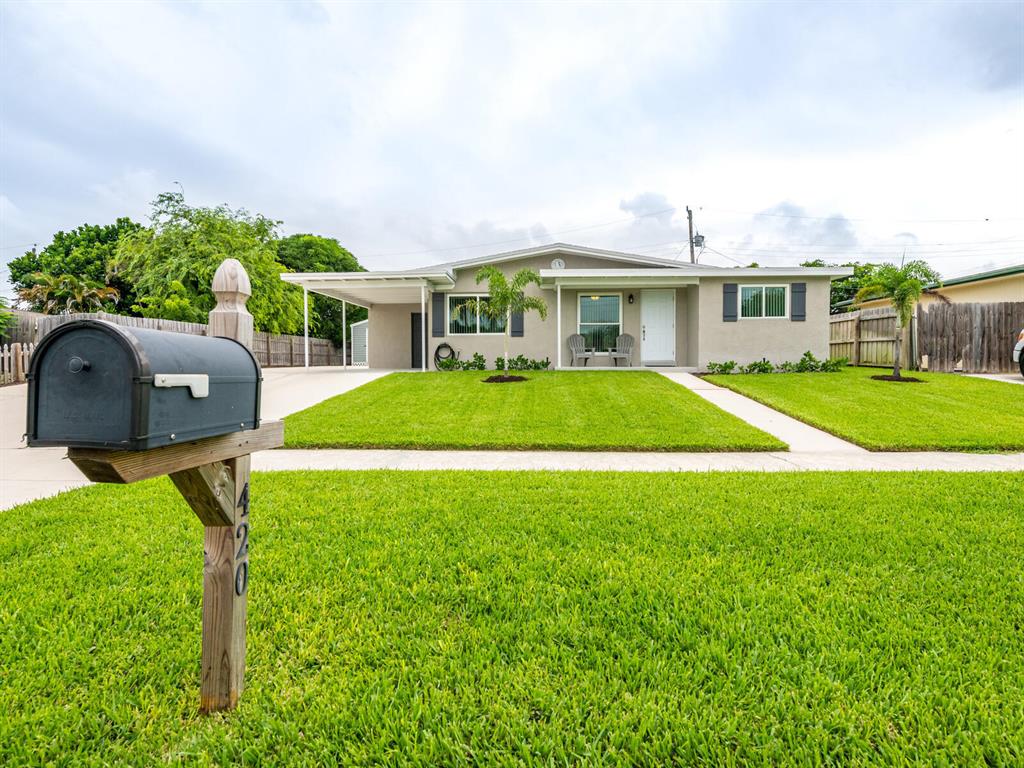 LANTANA HEIGHTS - Residential