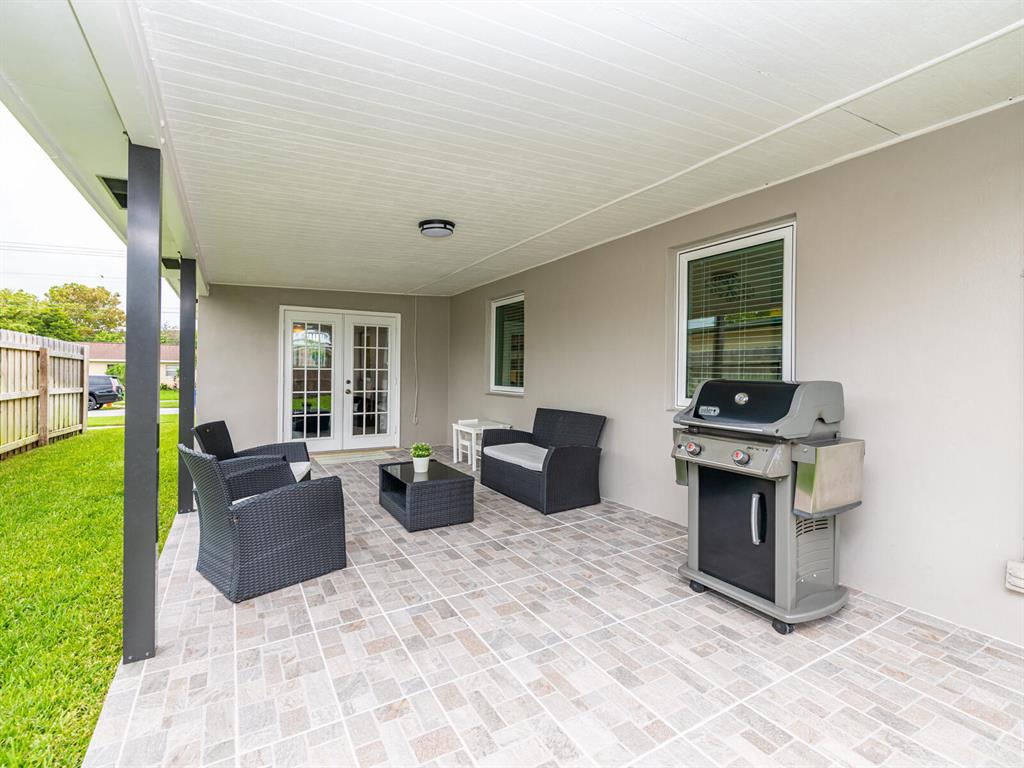 LANTANA HEIGHTS - Residential