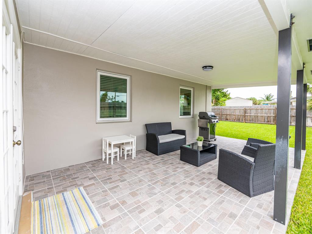 LANTANA HEIGHTS - Residential