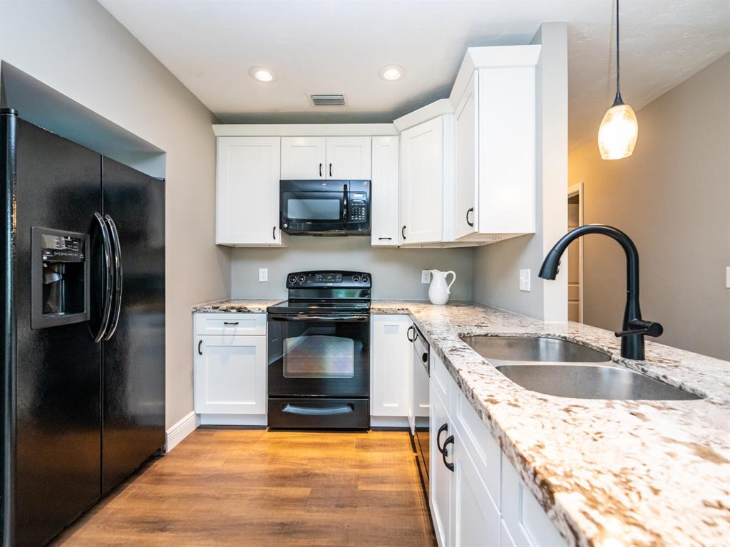 LANTANA HEIGHTS - Residential