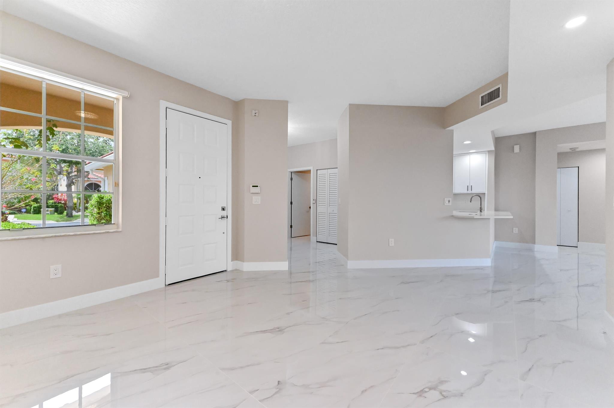 12454 Crystal Pointe Drive 101