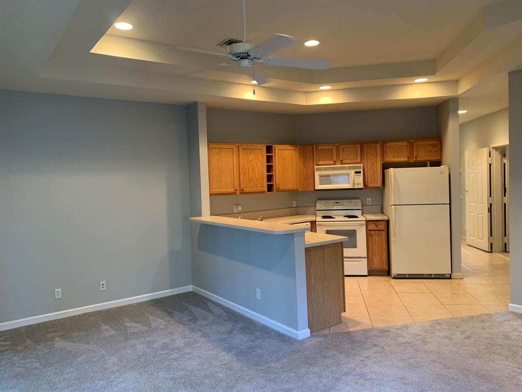 CASTLE PINES CONDOMINIUM - Residential Lease