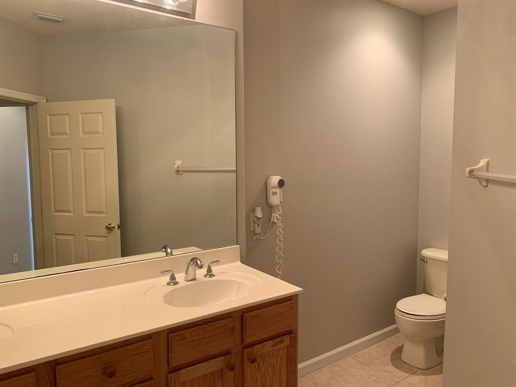 CASTLE PINES CONDOMINIUM - Residential Lease